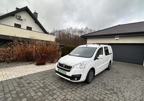 dolnośląskie Peugeot Partner cena 35900 przebieg: 66000, rok produkcji 2017 z Lubin